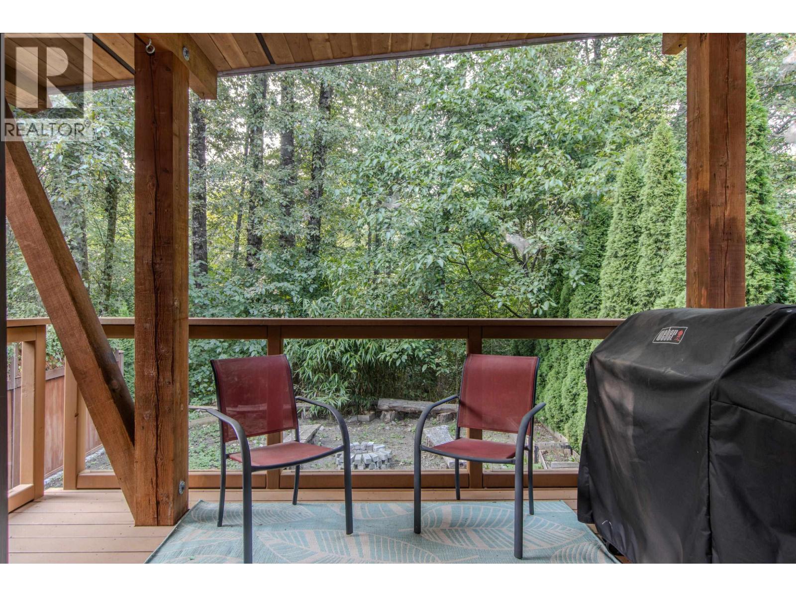 49 40137 GOVERNMENT ROAD, Squamish