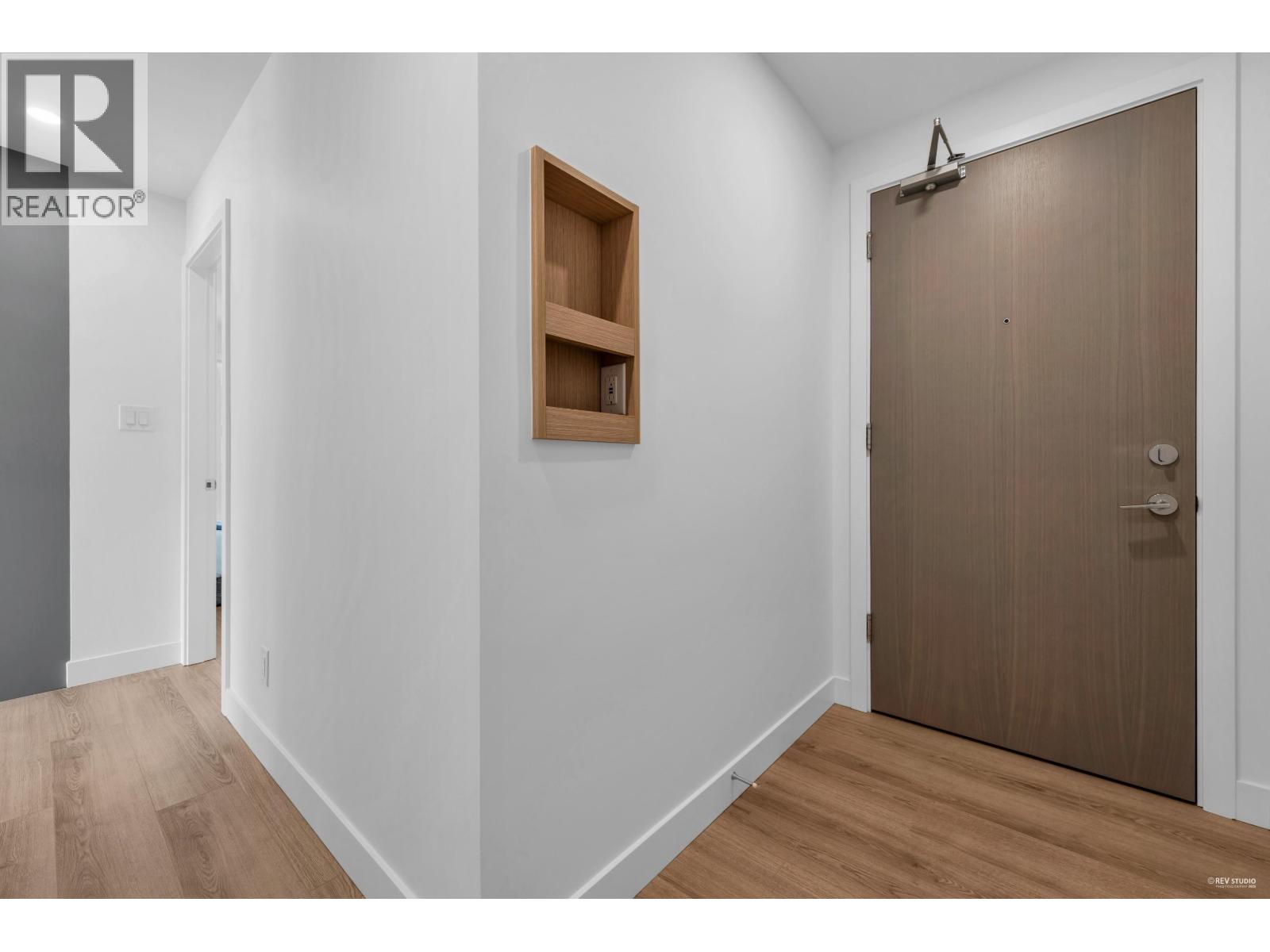 508 5593 NUMBER 3 ROAD, Richmond