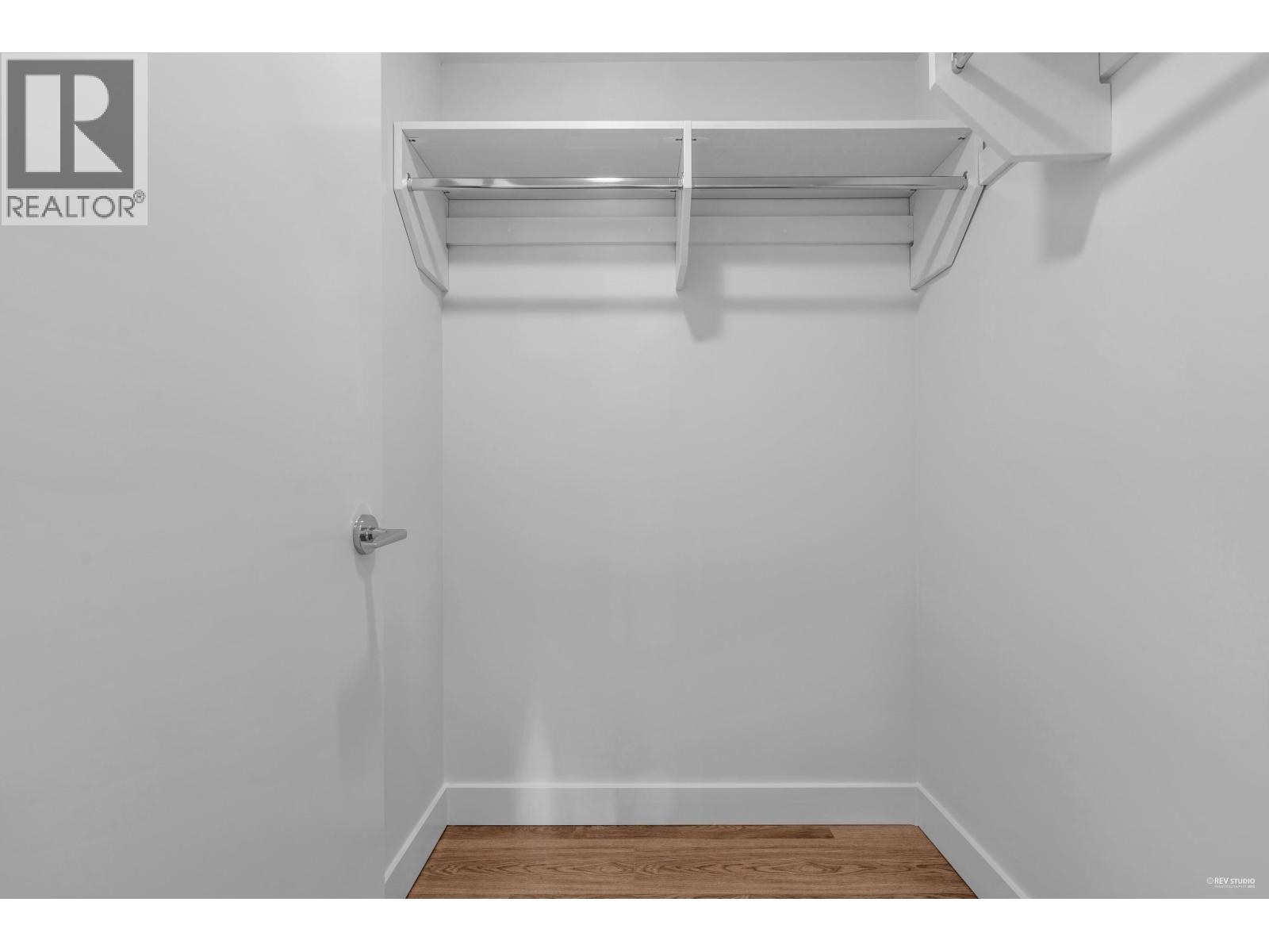 508 5593 NUMBER 3 ROAD, Richmond