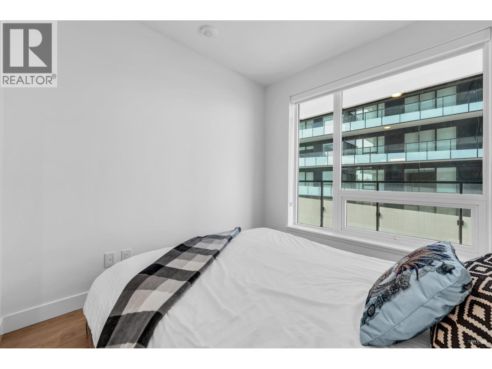 508 5593 NUMBER 3 ROAD, Richmond