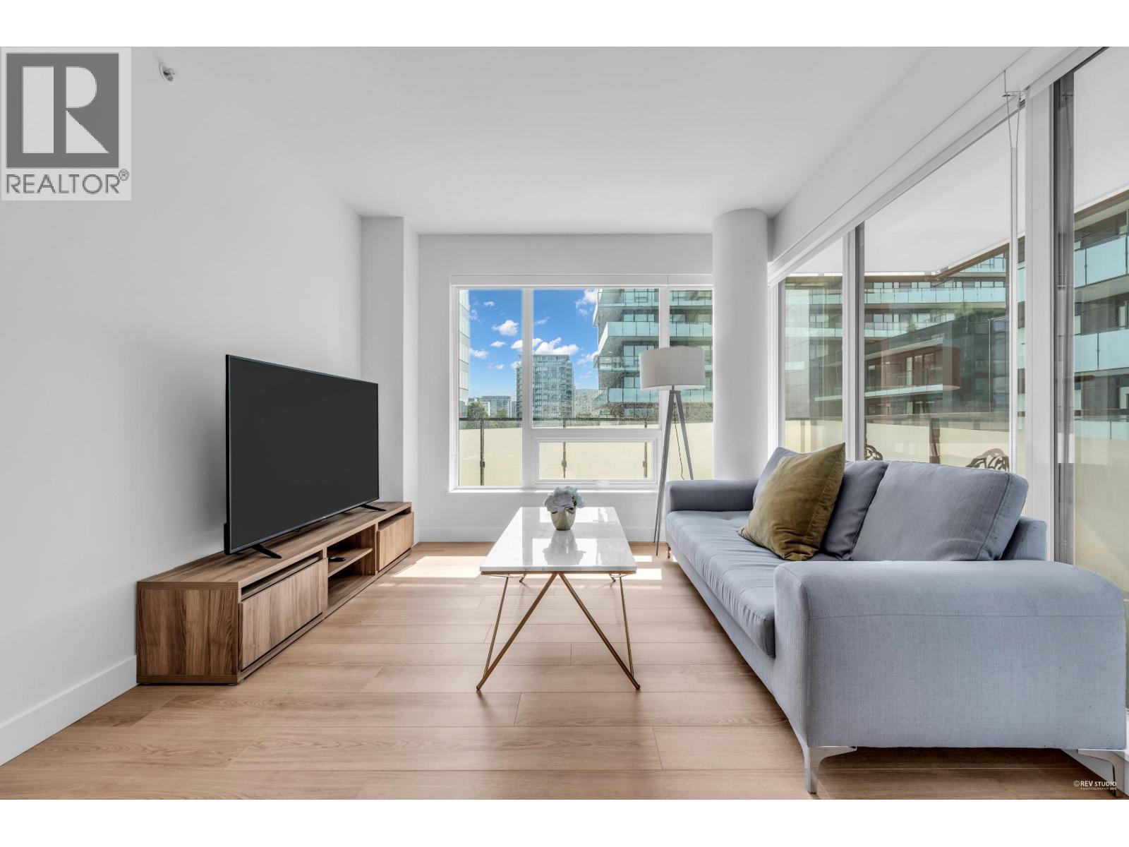 508 5593 NUMBER 3 ROAD, Richmond