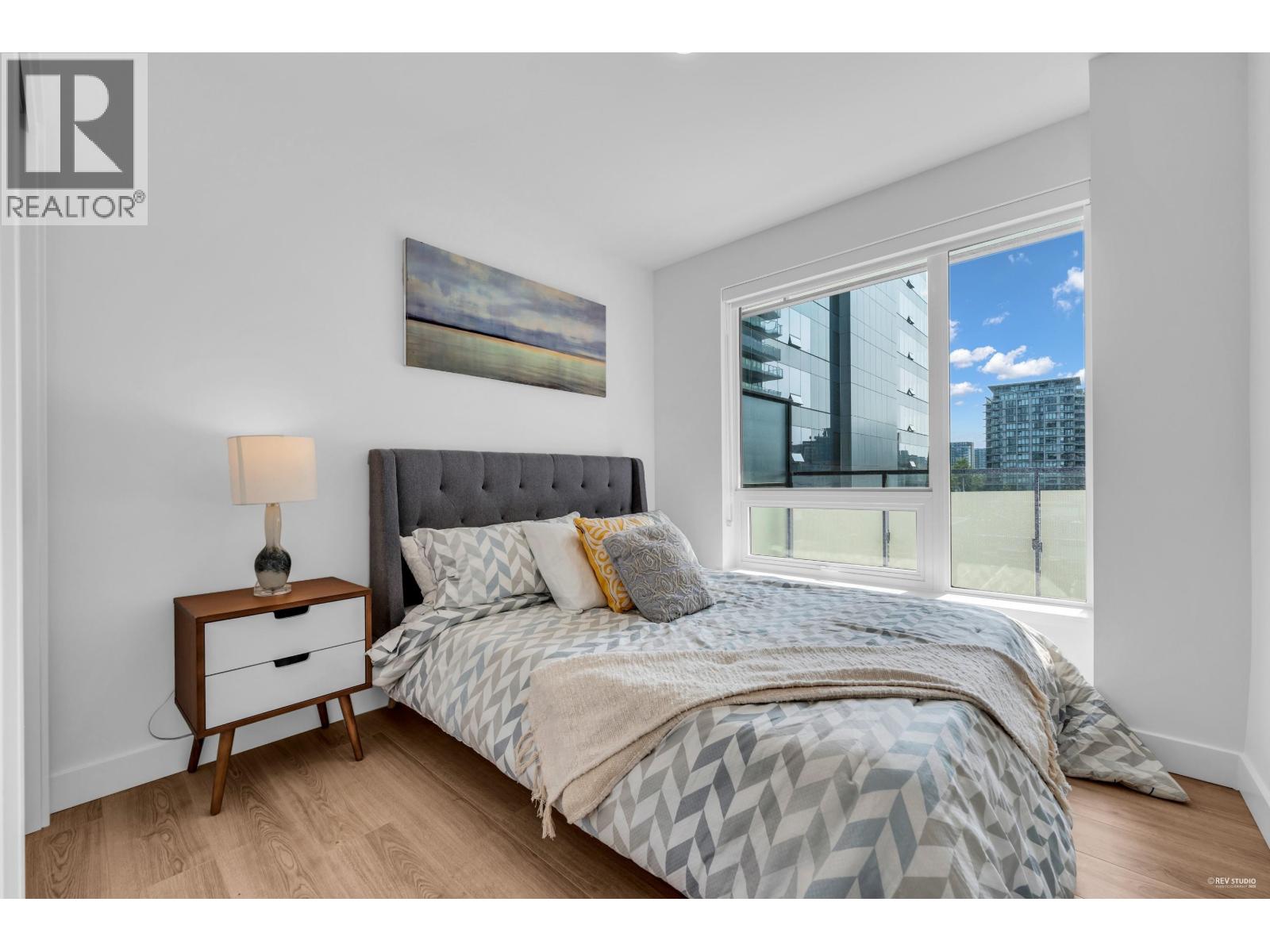 508 5593 NUMBER 3 ROAD, Richmond