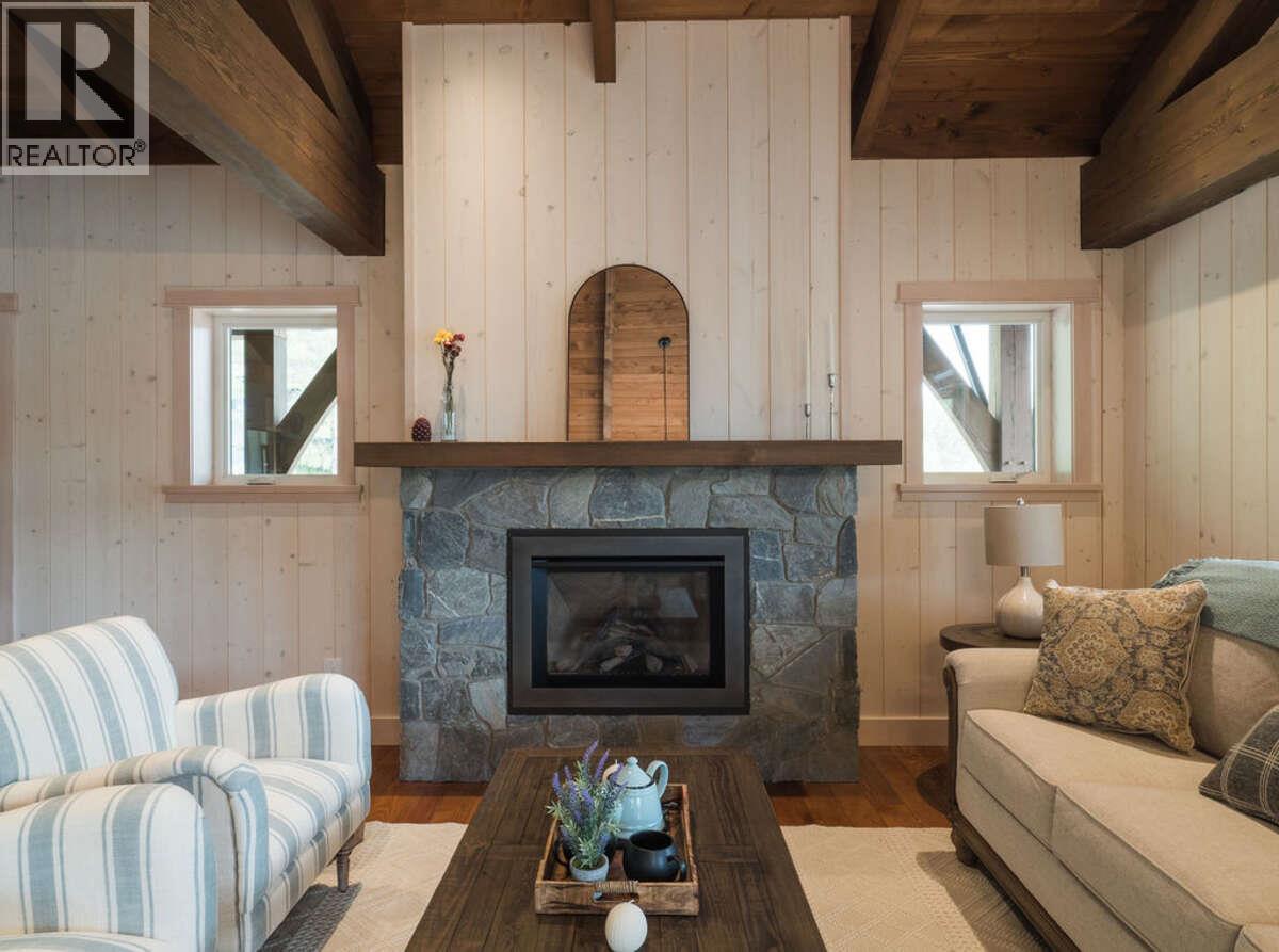 23 Birchgrove Bend, Kaslo