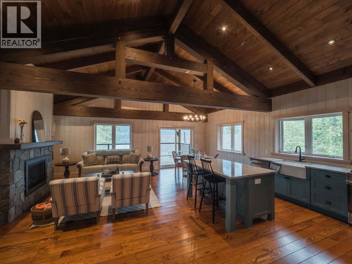 23 Birchgrove Bend, Kaslo