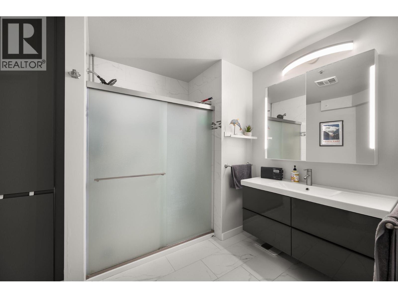 #103-1153 54A Street, Delta