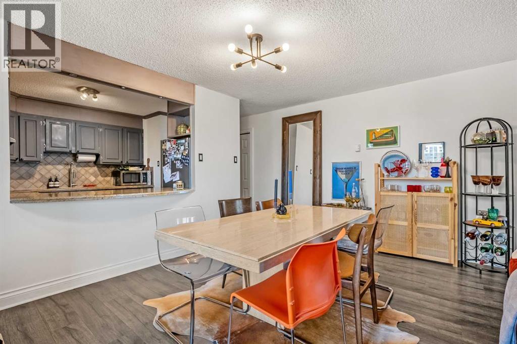 Single Family House for Sale in    Avenue SW Beltline Calgary 