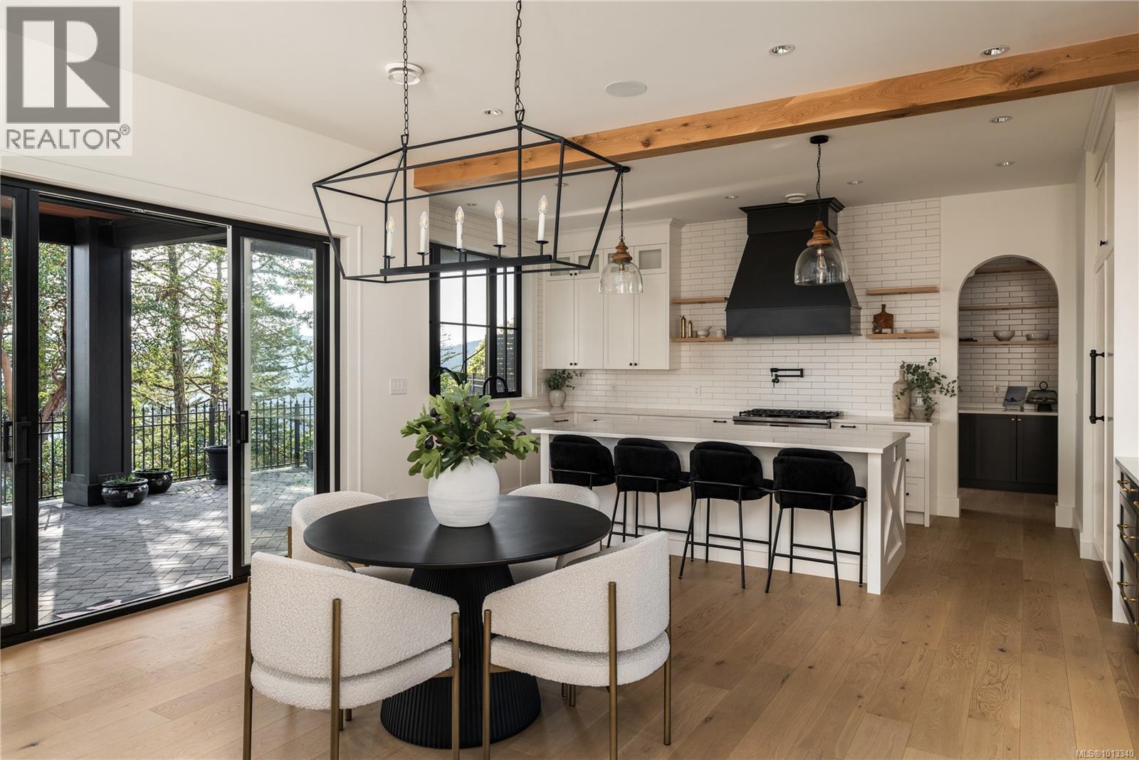  2045 Pinehurst Terrace, Langford