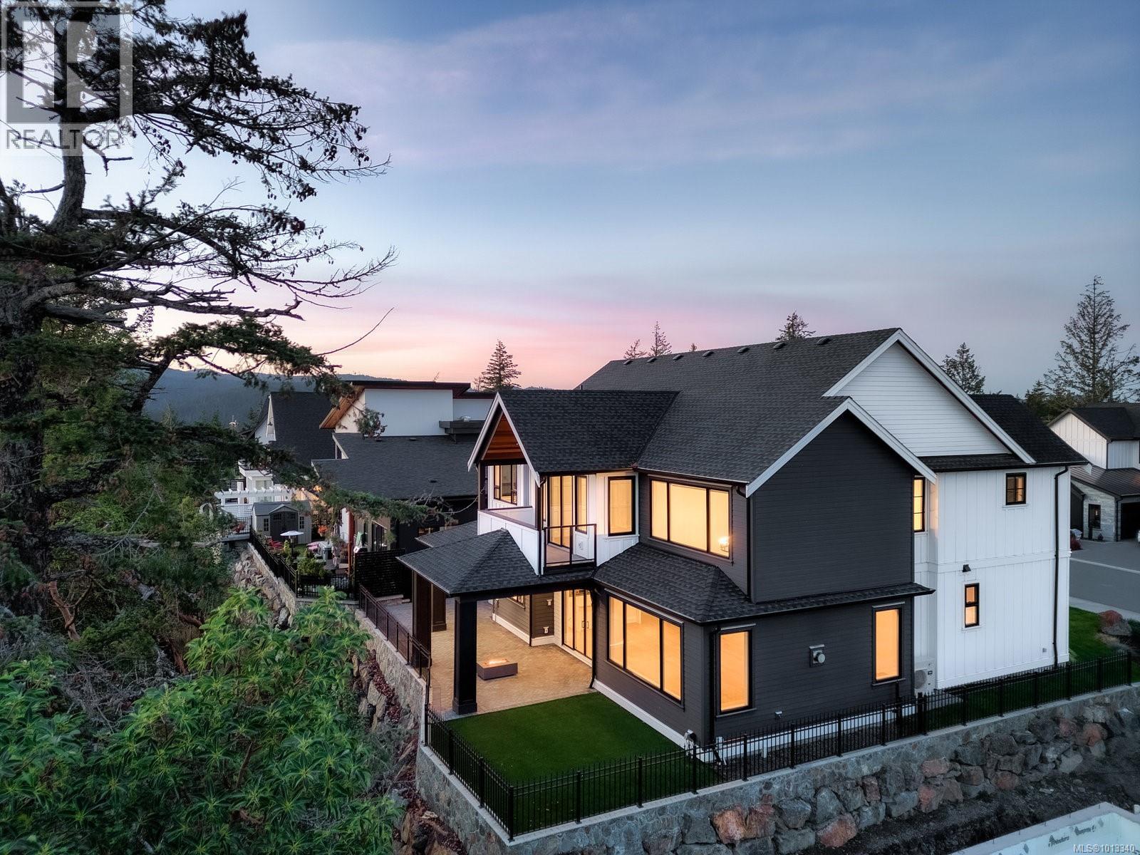  2045 Pinehurst Terrace, Langford