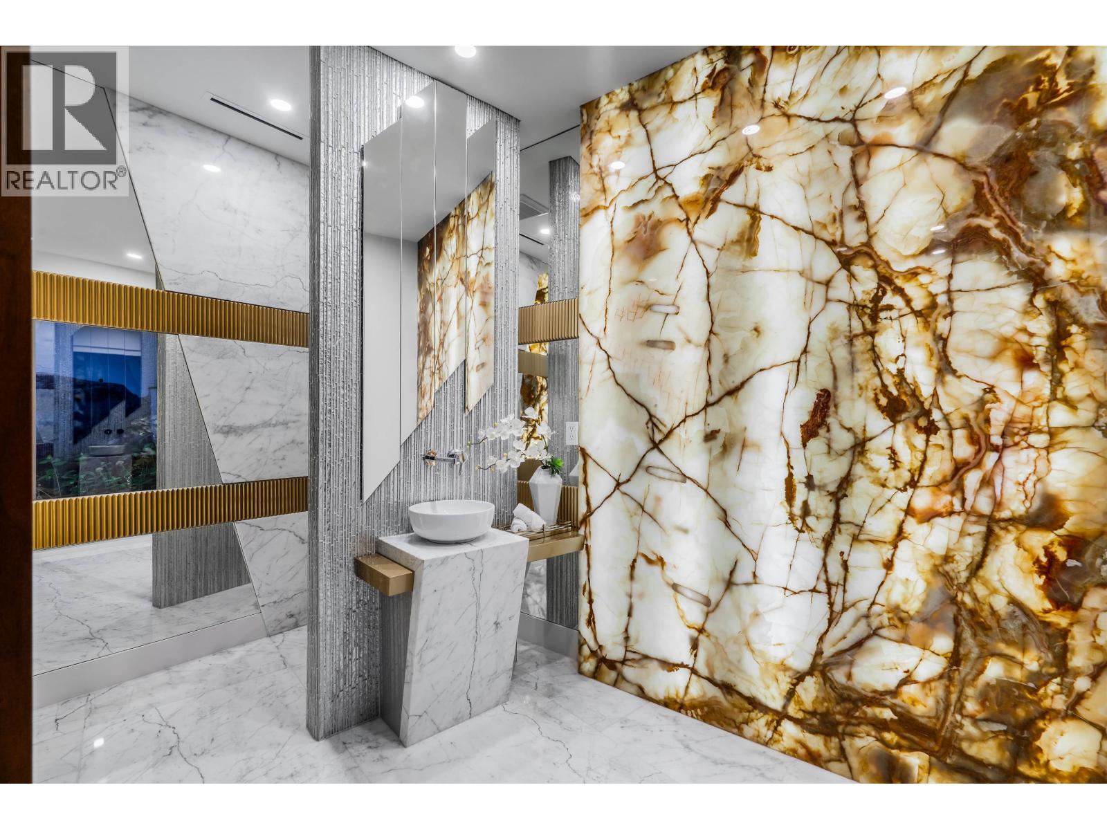 1123 CRESTLINE ROAD, West Vancouver