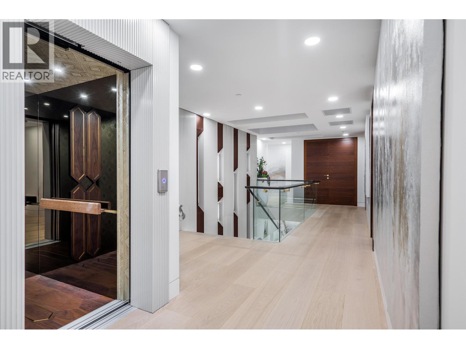 1123 CRESTLINE ROAD, West Vancouver