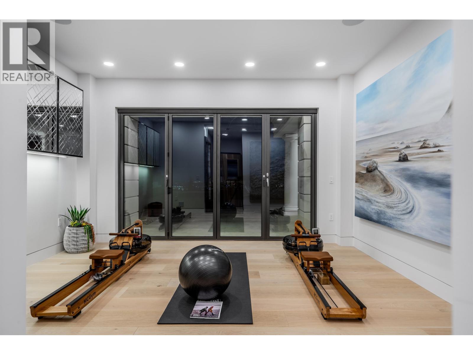 1123 CRESTLINE ROAD, West Vancouver