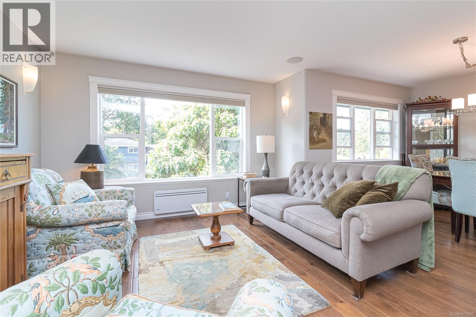  1092 Lucille Drive, Central Saanich