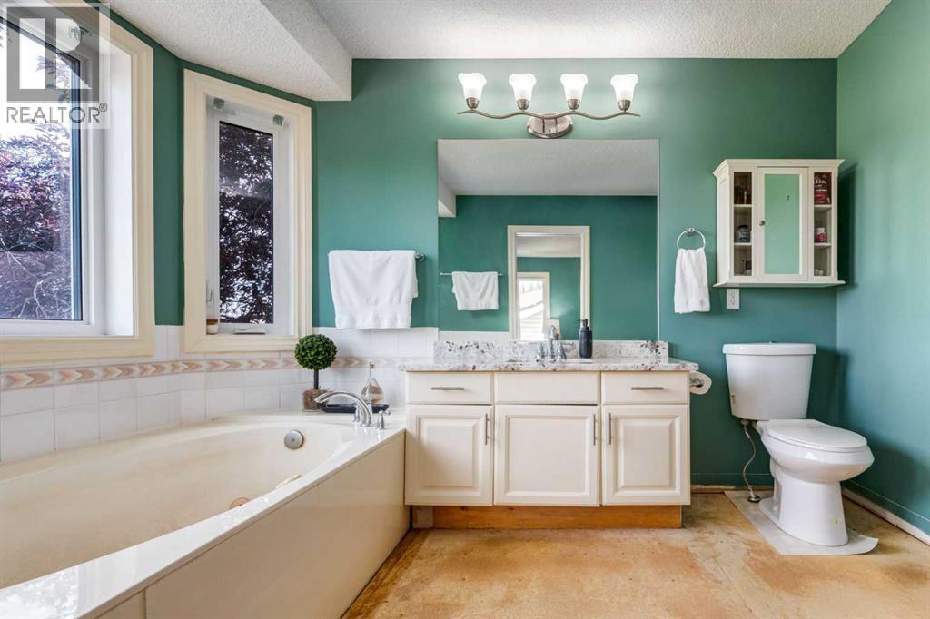 Single Family House for Sale in  Scripps Landing NW Scenic Acres Calgary 
