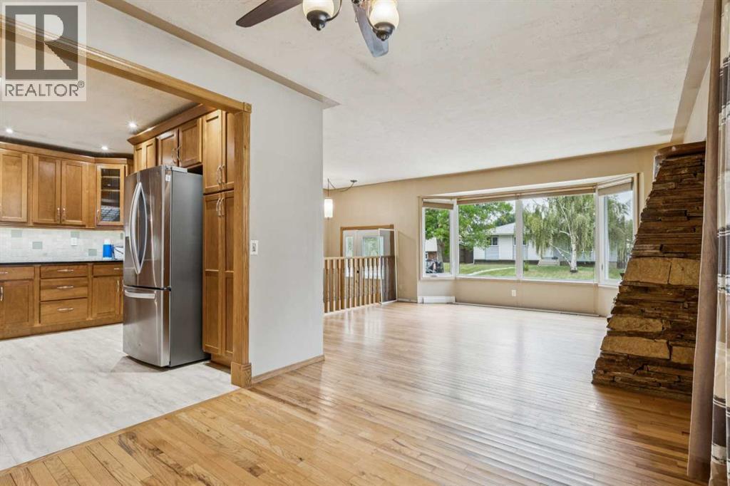 Single Family House Bungalow for Sale in  Pinemill Road NE Pineridge Calgary 