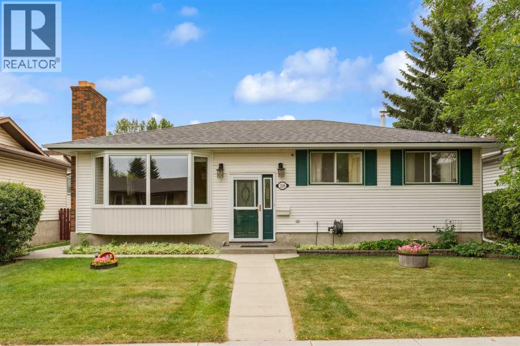 219 Pinemill Road NE, Calgary, Alberta
