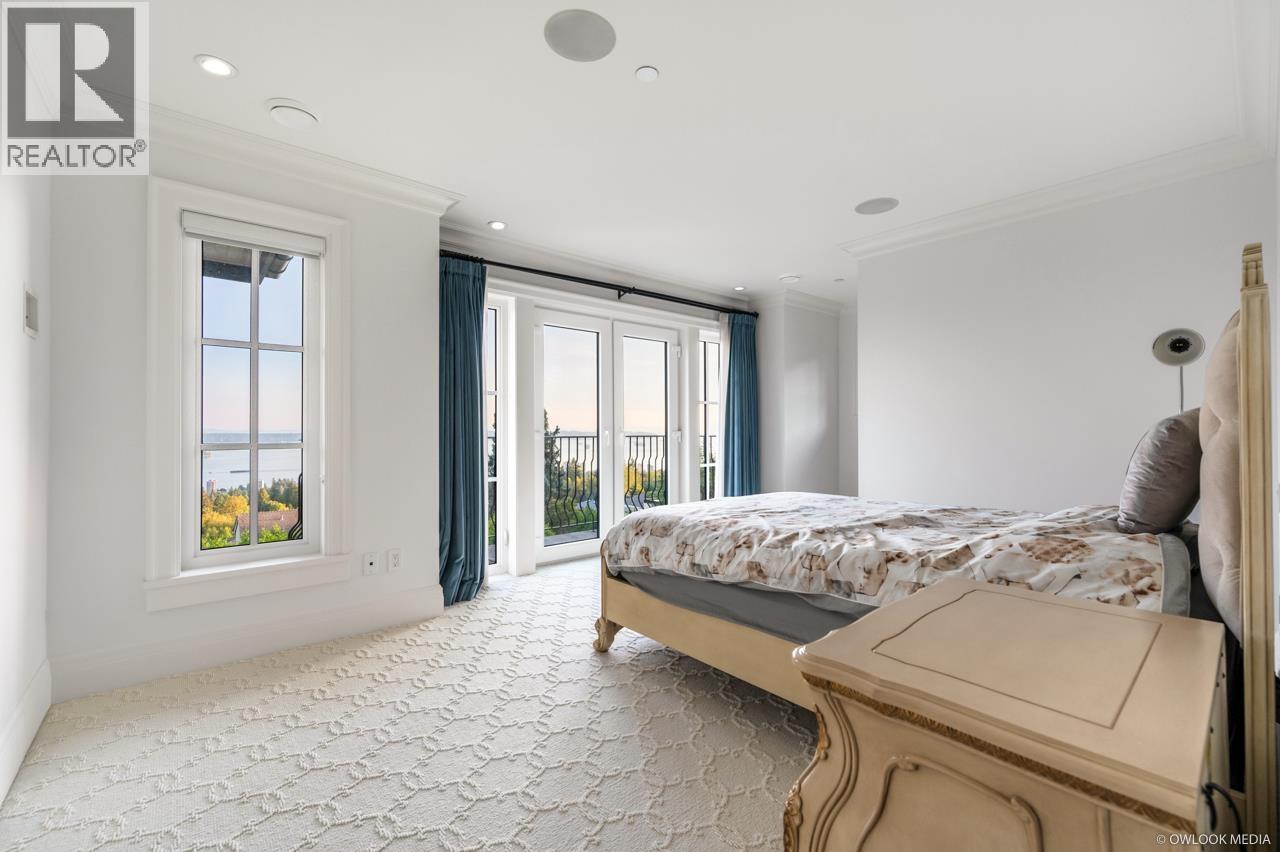 1485 CAMELOT ROAD, West Vancouver