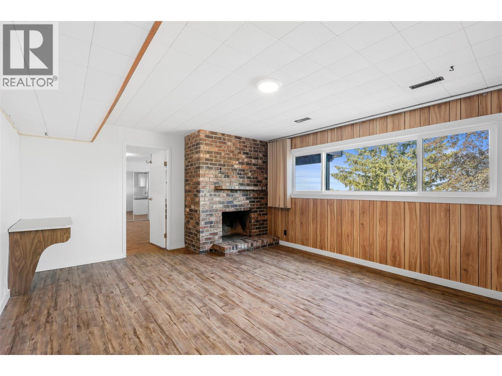 198 ROBSON Drive, Kamloops