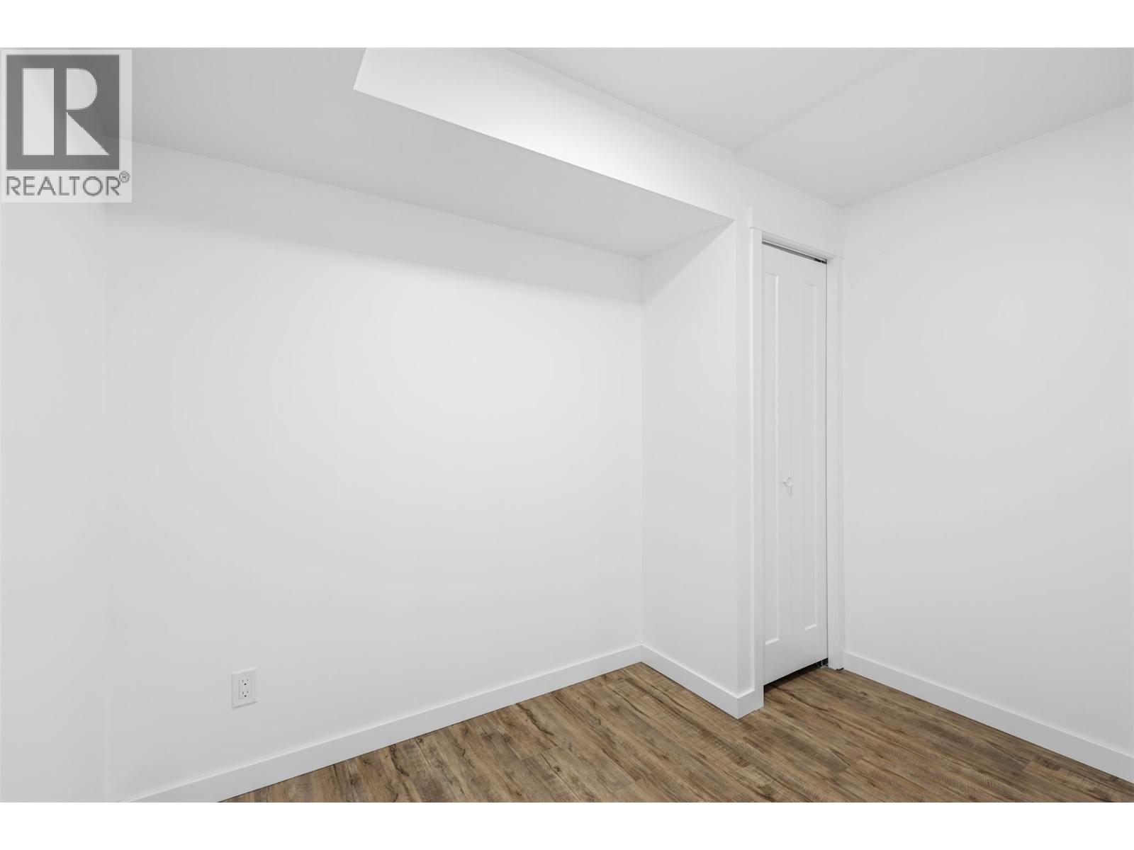 198 ROBSON Drive, Kamloops