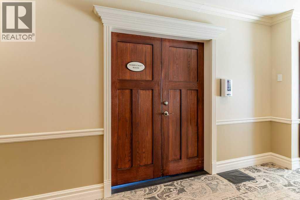 Single Family House for Sale in    Avenue NW Hounsfield Heights/Briar Hill Calgary 