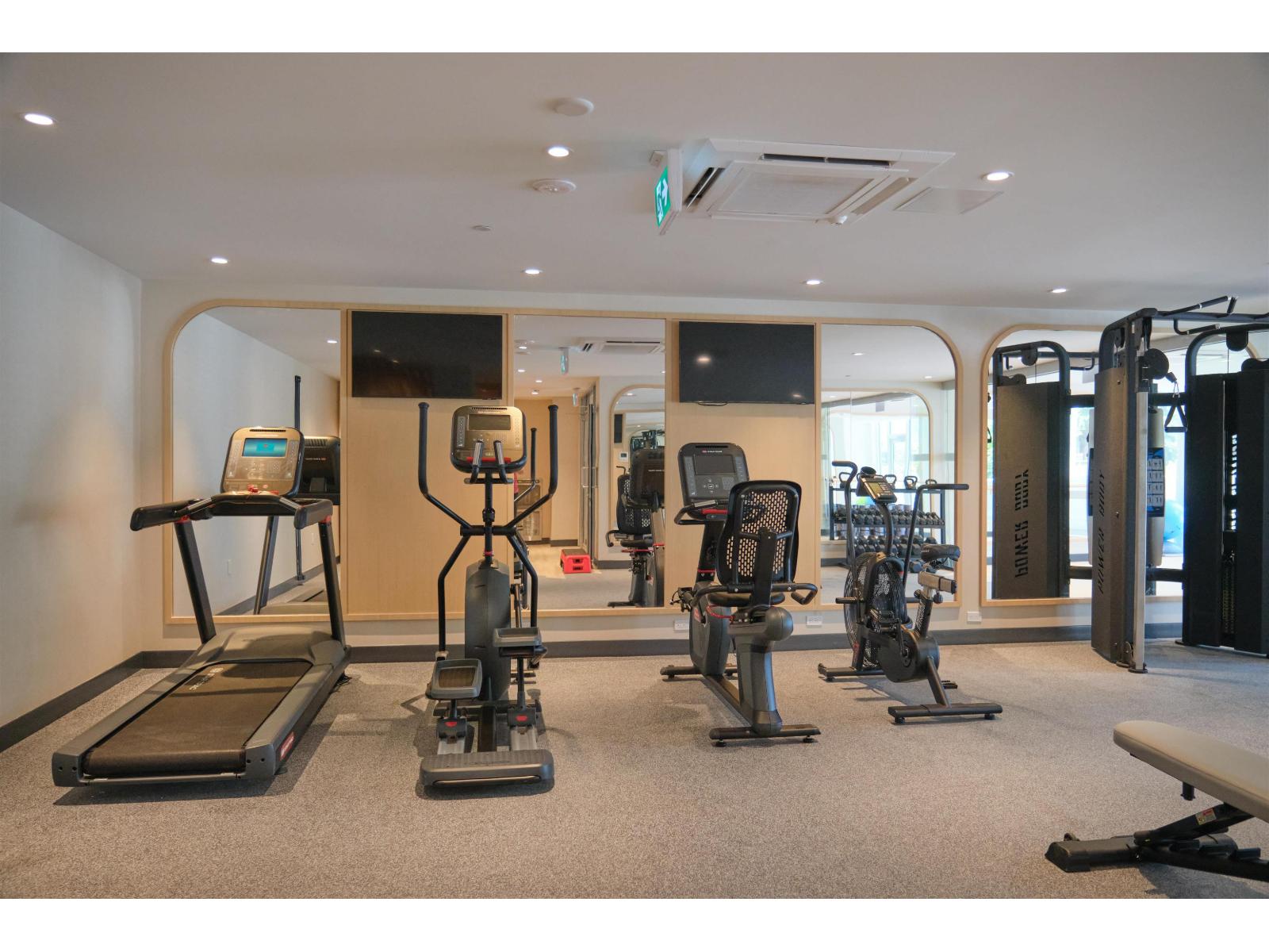 208 1342 JOHNSTON ROAD, White Rock