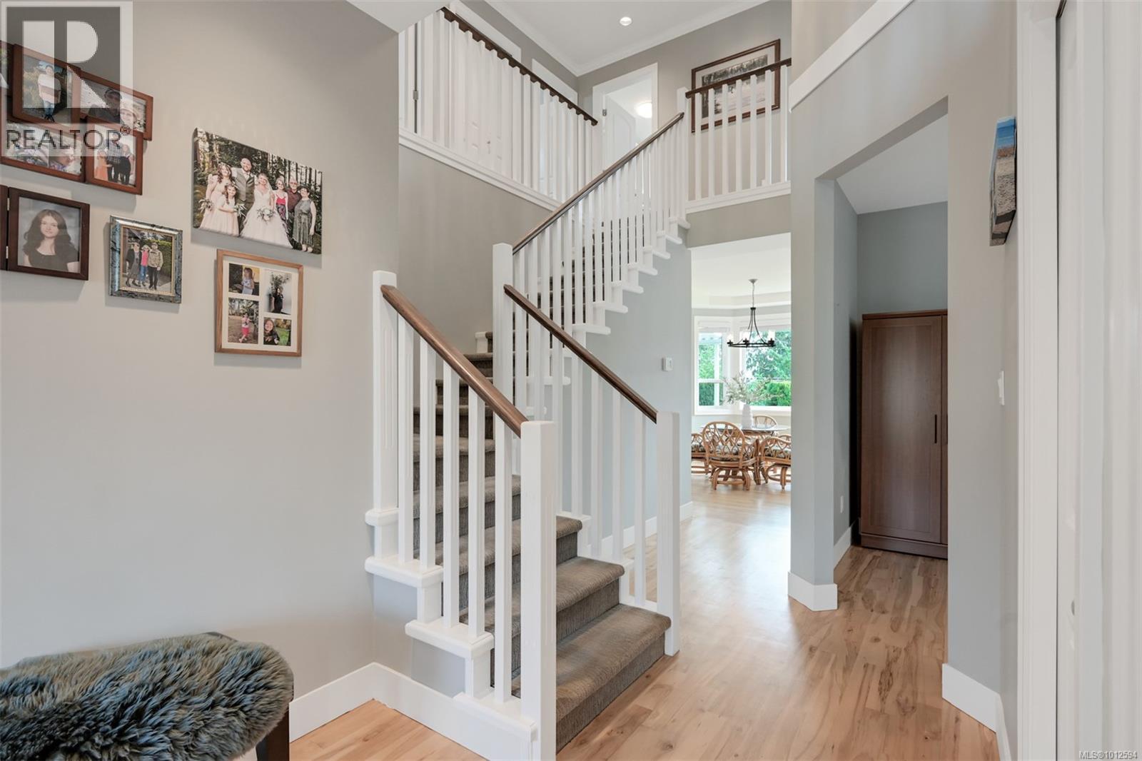 3445 Hopwood Pl, Colwood