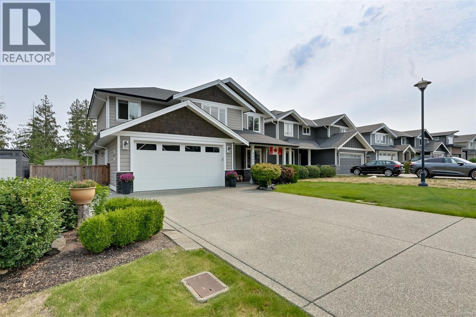 3445 Hopwood Pl, Colwood