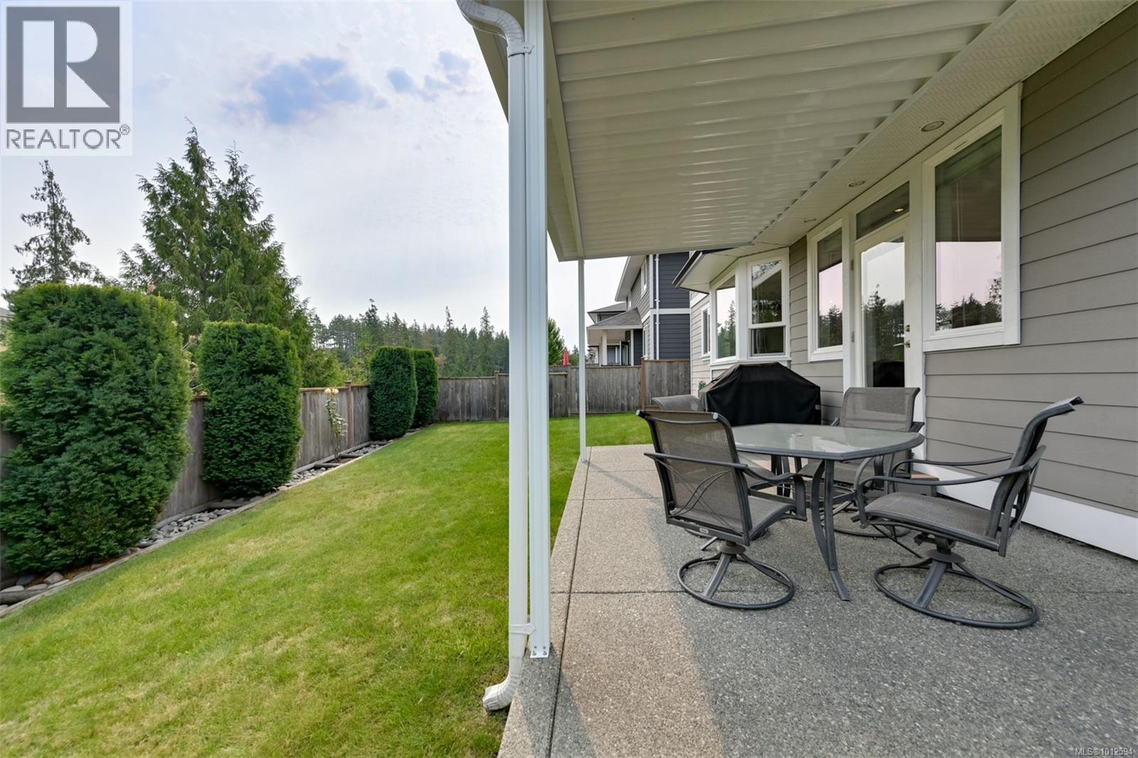 3445 Hopwood Pl, Colwood