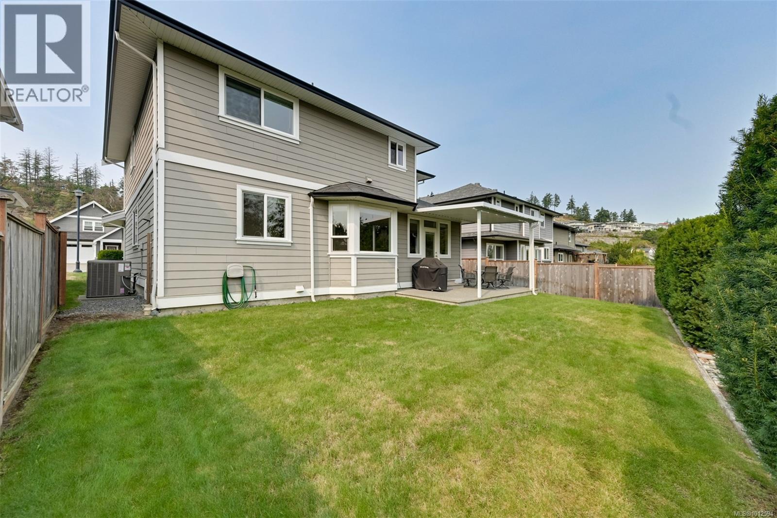 3445 Hopwood Pl, Colwood