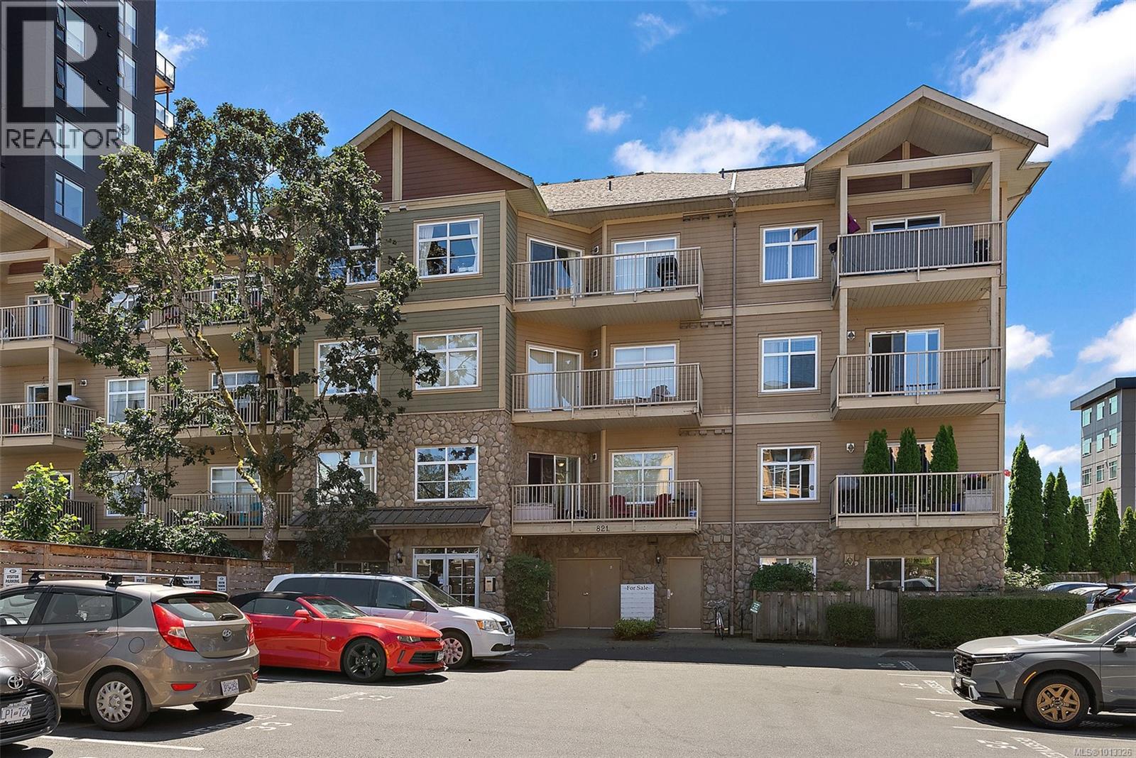 205 821 Goldstream Avenue, Langford