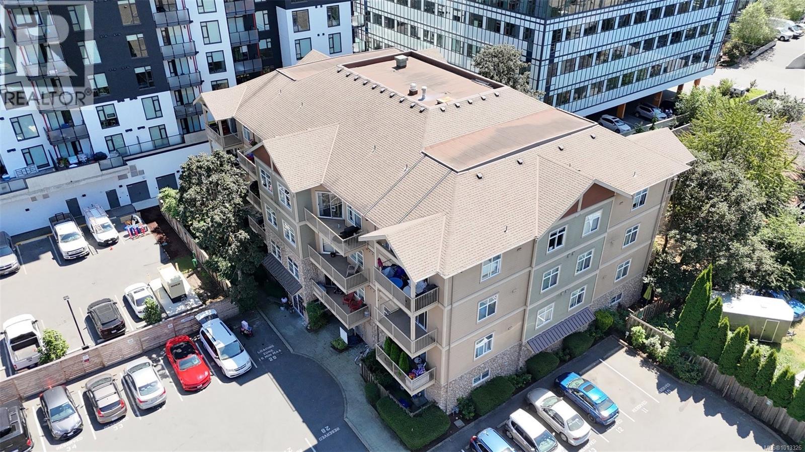 205 821 Goldstream Avenue, Langford