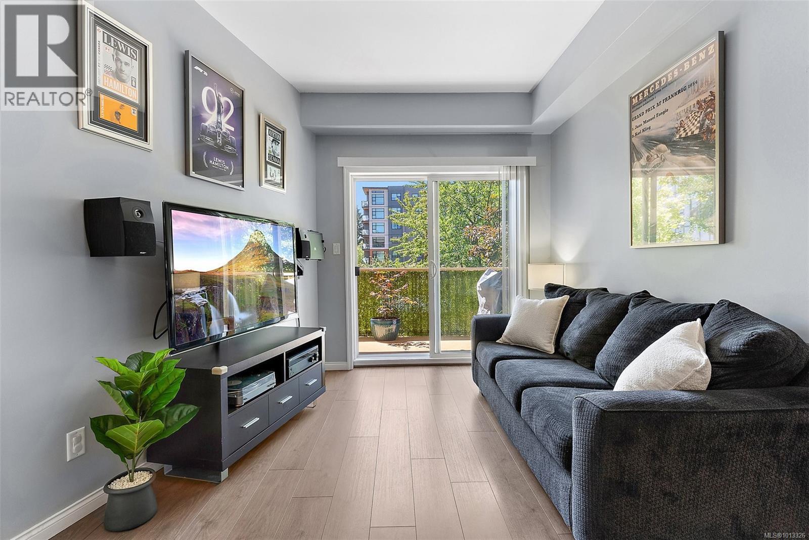 205 821 Goldstream Avenue, Langford