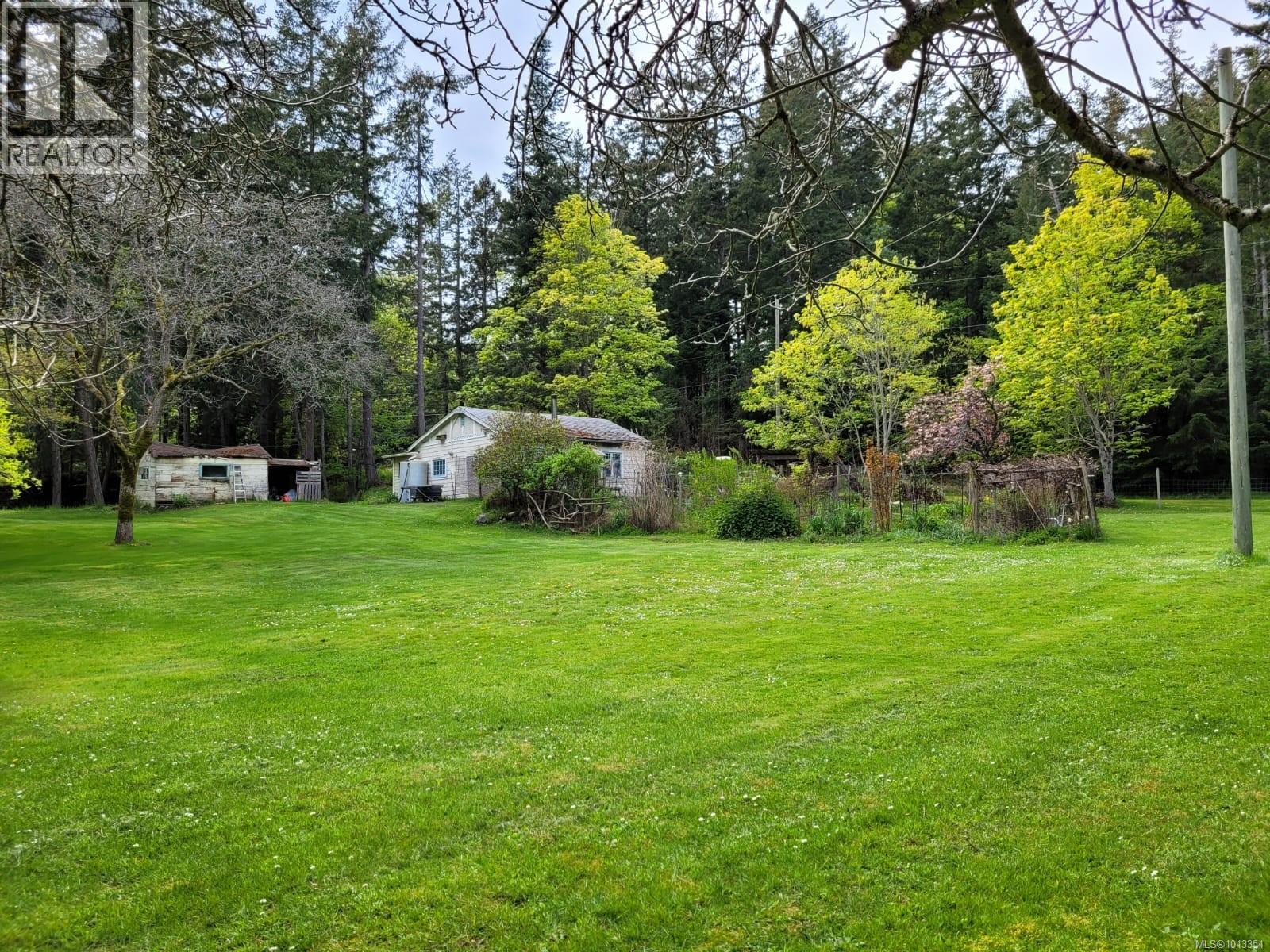 4218 Armadale Rd, Pender Island