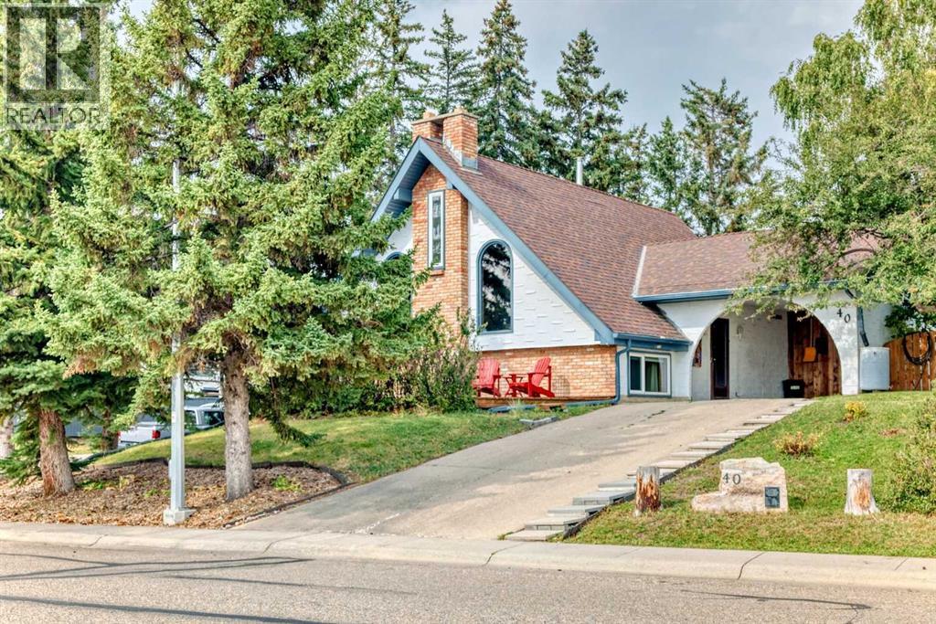 40 Mountain Street W, Okotoks, Alberta