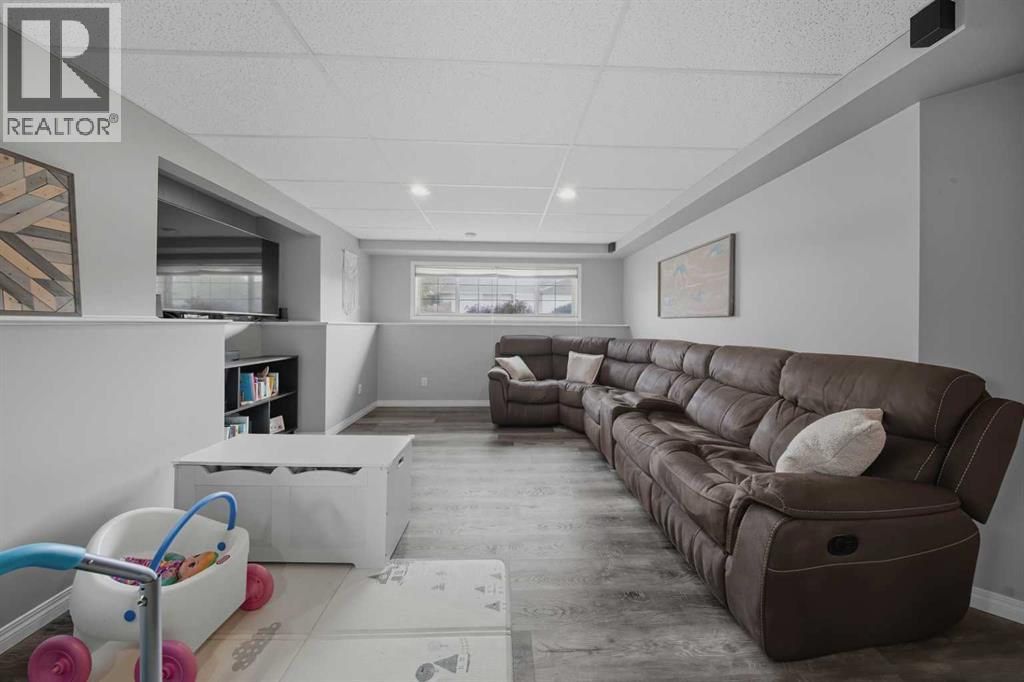 105 Darling Crescent, Red Deer