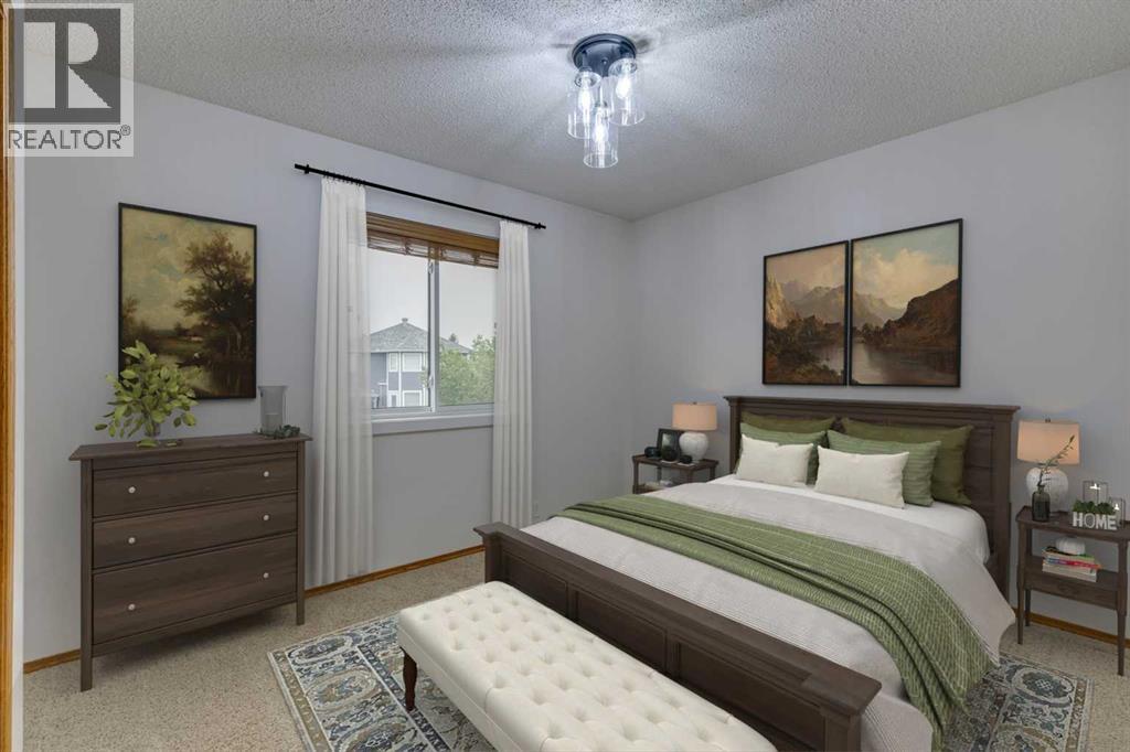 Single Family House for Sale in  Somerset Way SW Somerset Calgary 