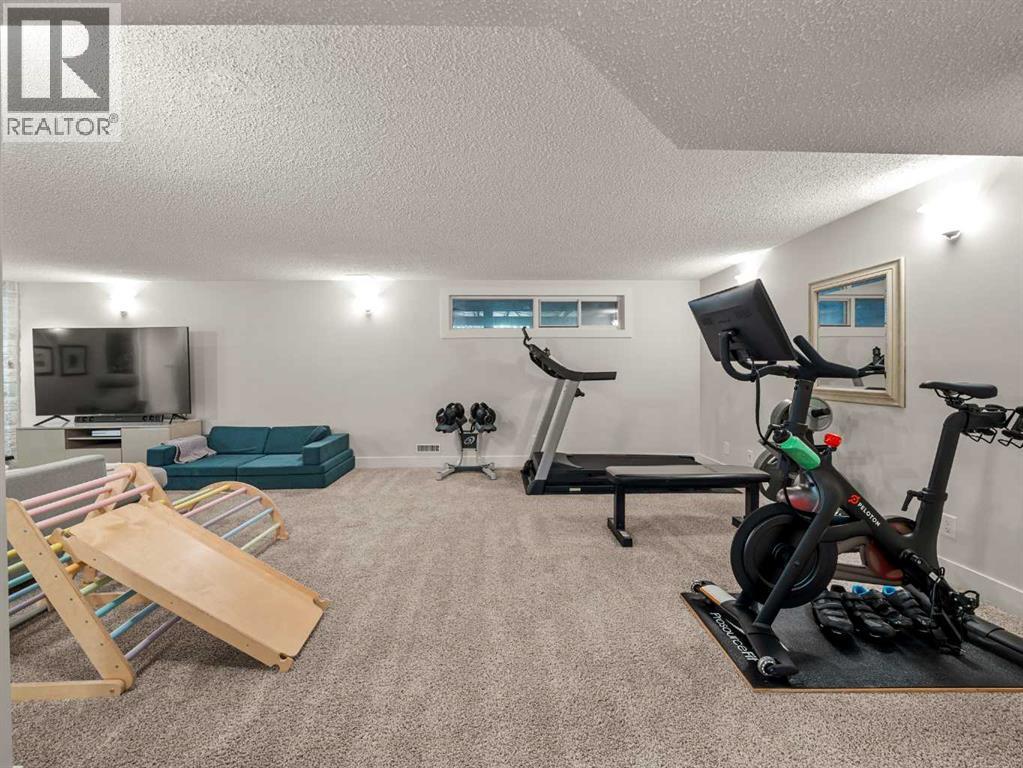 Single Family House Bungalow for Sale in   Avenue SW Rutland Park Calgary 