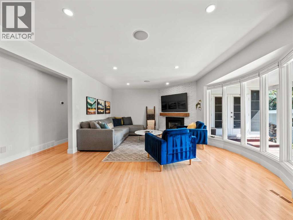Single Family House Bungalow for Sale in   Avenue SW Rutland Park Calgary 