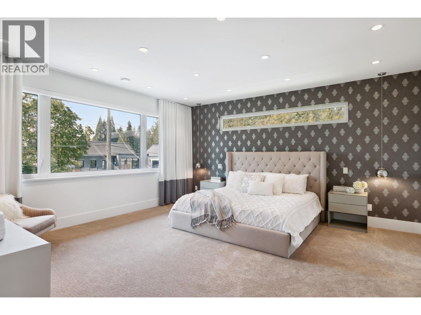 983 TUDOR AVENUE, North Vancouver