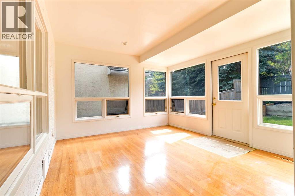 Single Family House for Sale in  Signal Hill Mews SW Signal Hill Calgary 