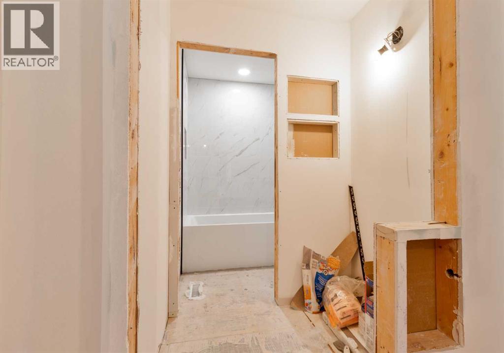 Single Family House for Sale in  Signal Hill Mews SW Signal Hill Calgary 