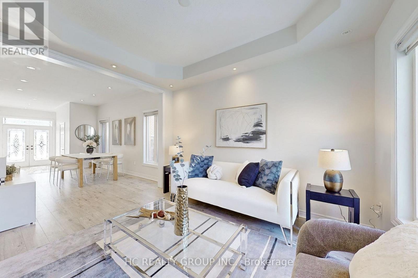 Single Family House for Sale in  AUTUMN HILL BOULEVARD Vaughan (Patterson) 