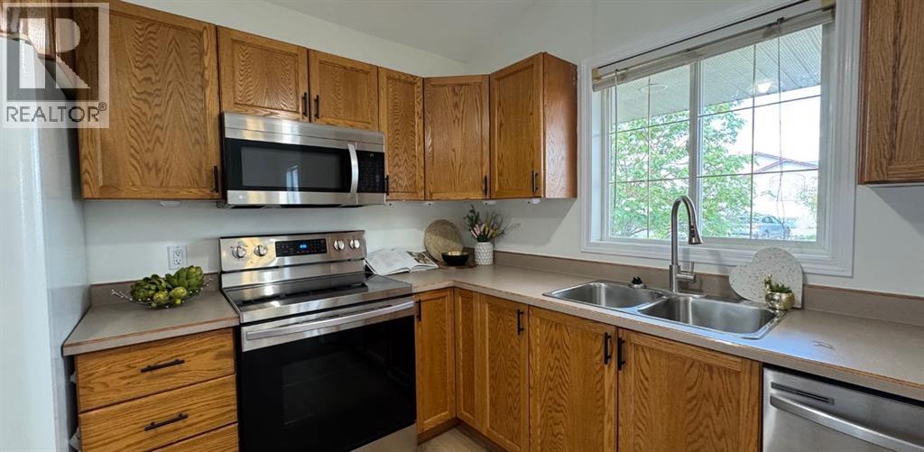103 Wolf Way, Fort McMurray
