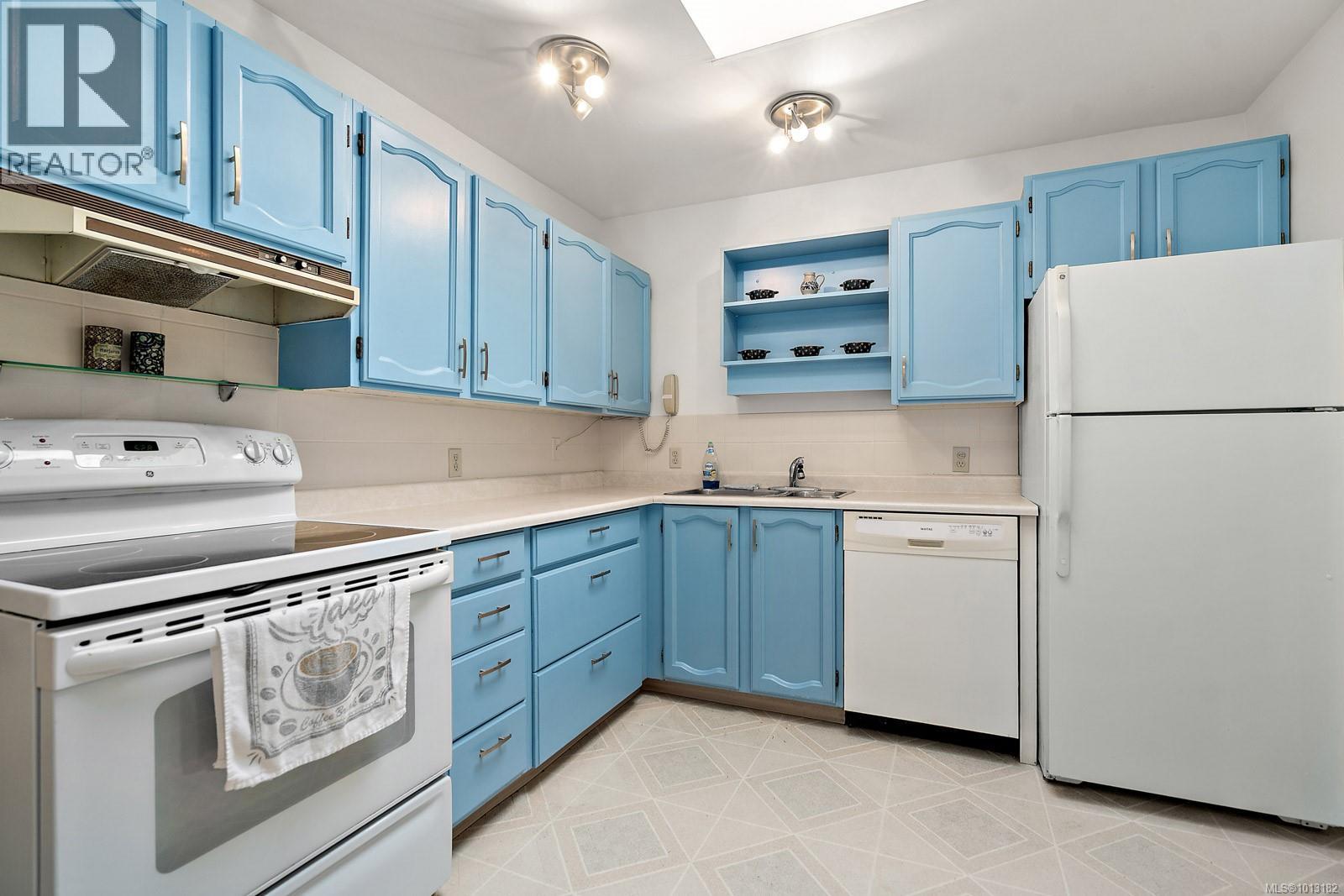 406 505 Cook Street, Victoria