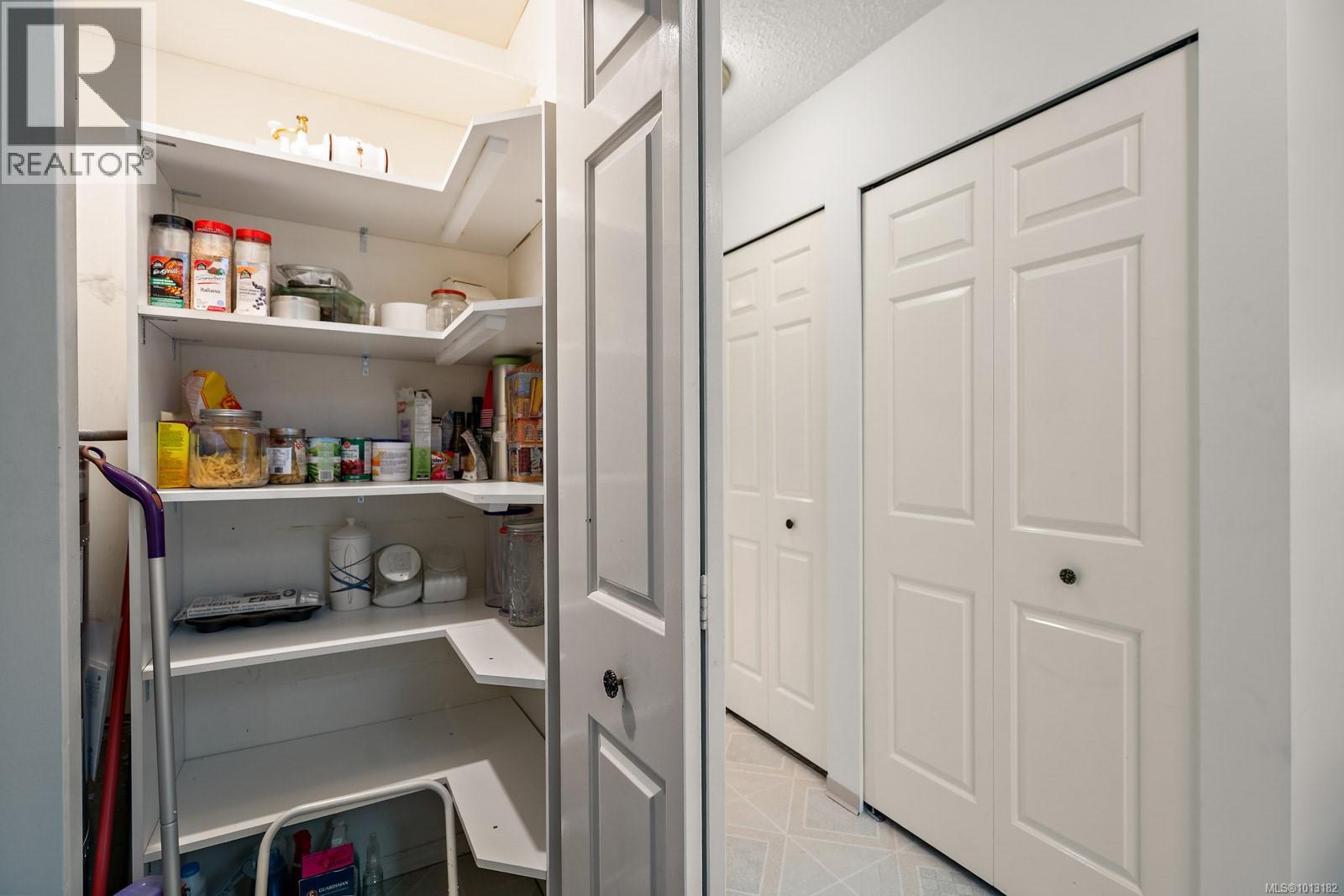 406 505 Cook Street, Victoria