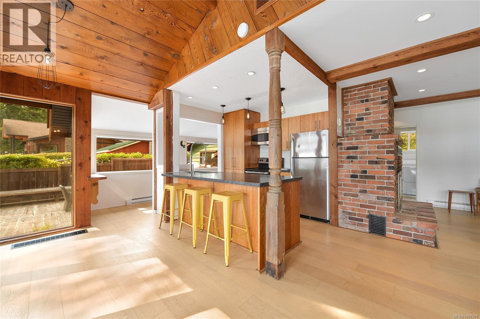 7815 Manatu Road, Sooke