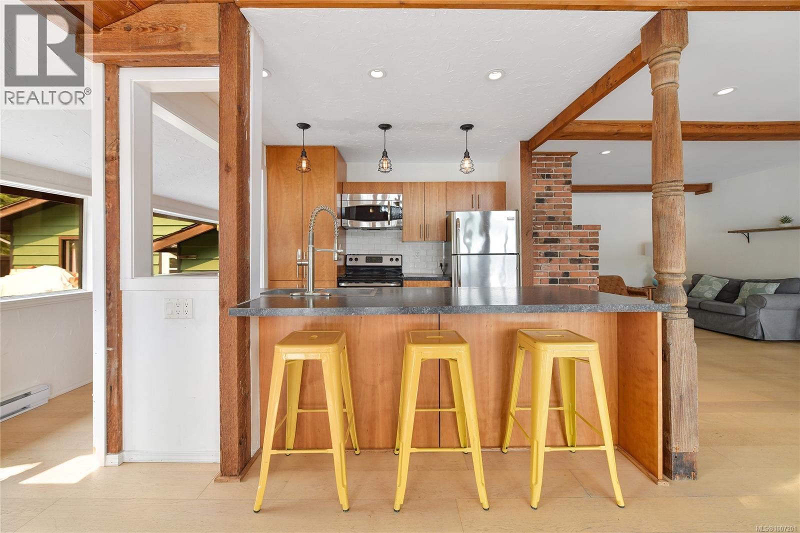  7815 Manatu Road, Sooke