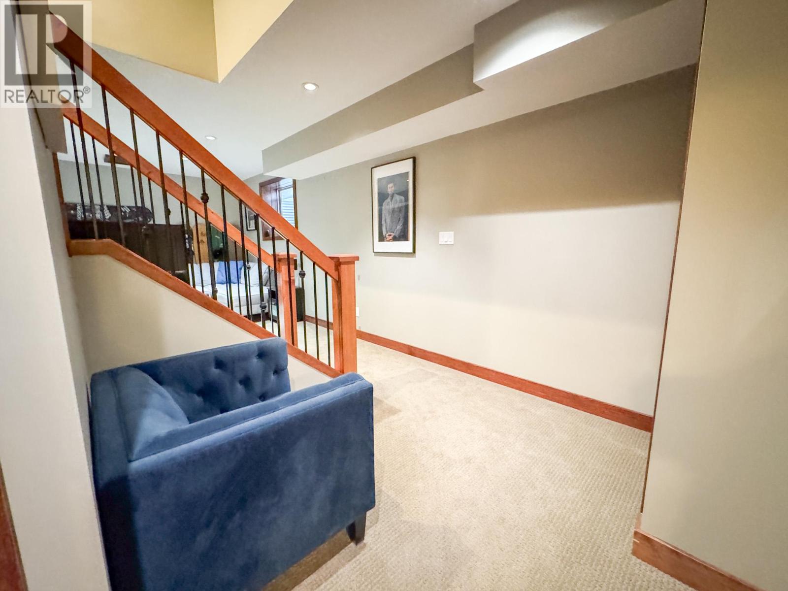 960 COPPER POINT Way, Invermere