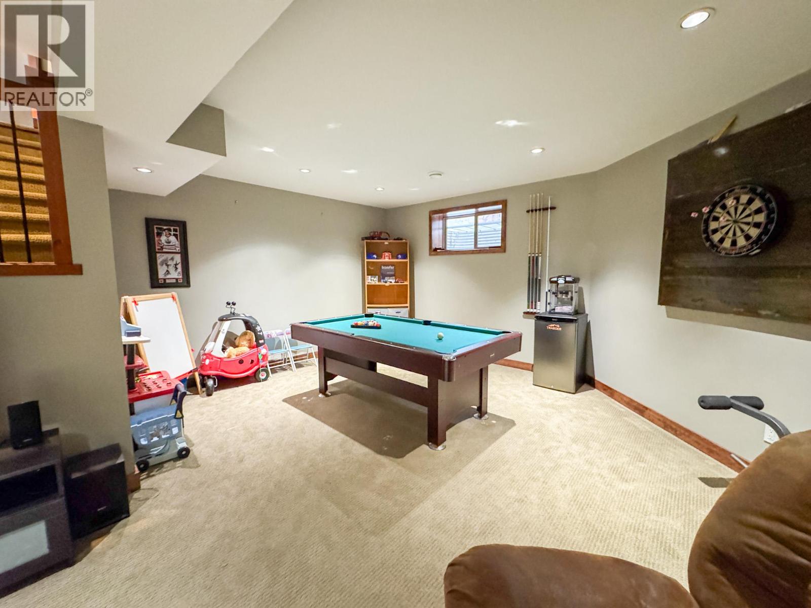 960 COPPER POINT Way, Invermere