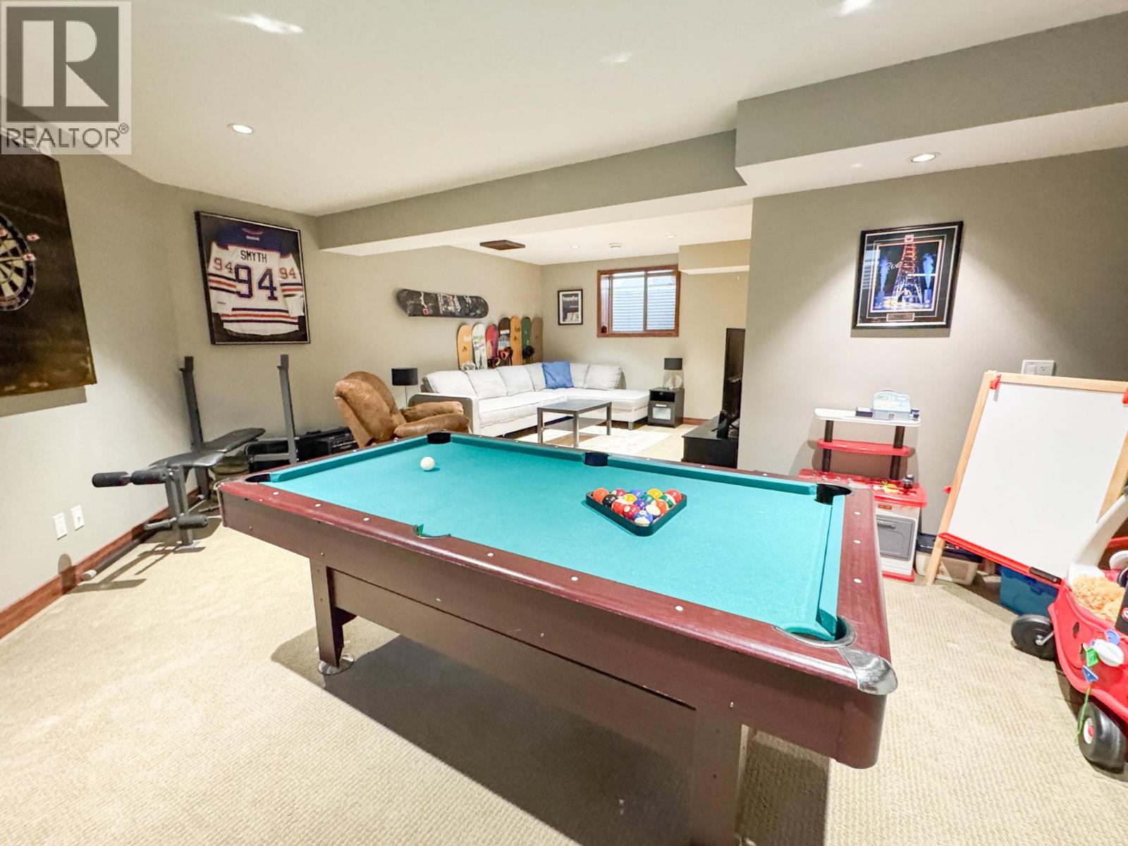 960 COPPER POINT Way, Invermere