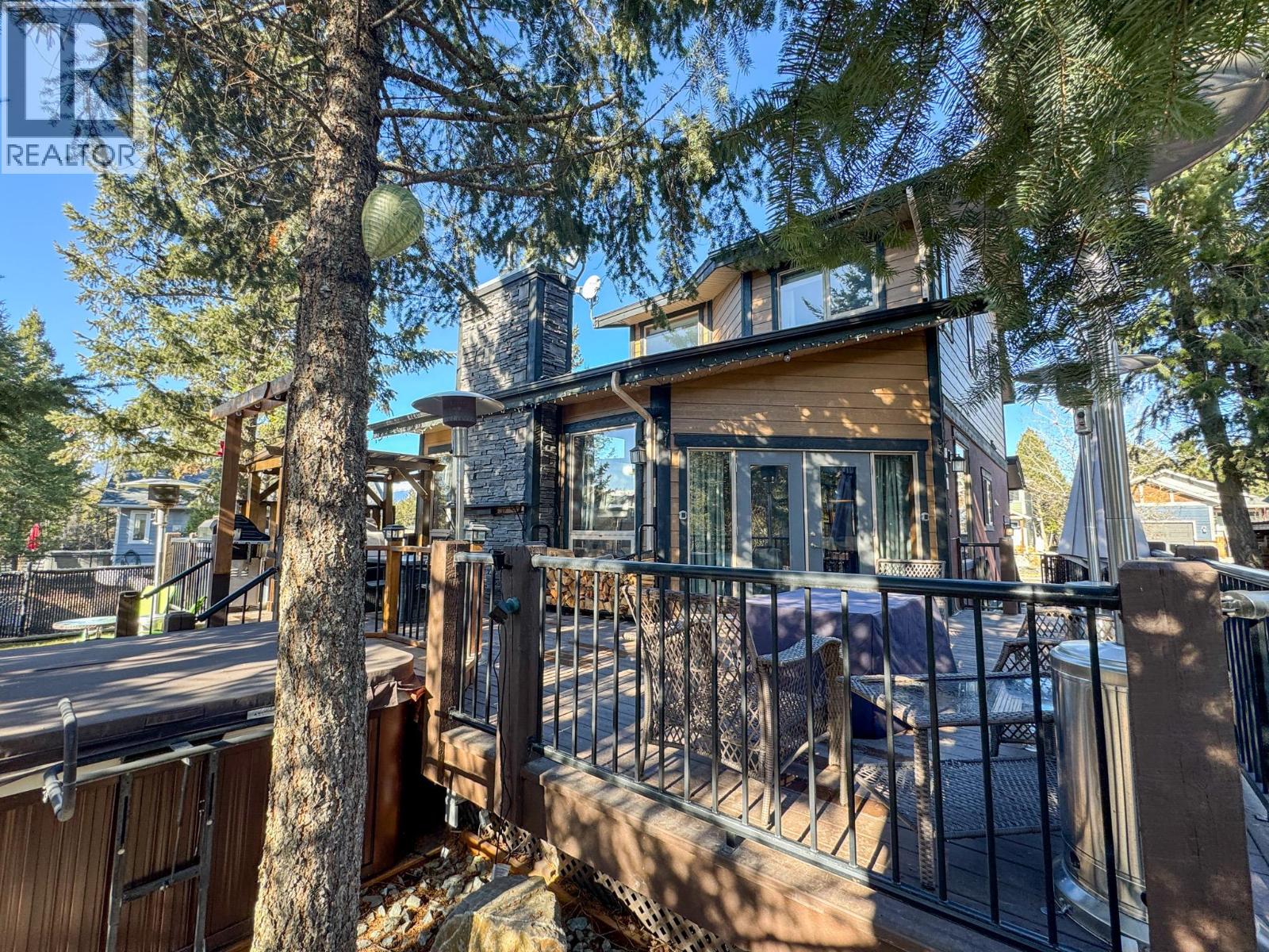 960 COPPER POINT Way, Invermere